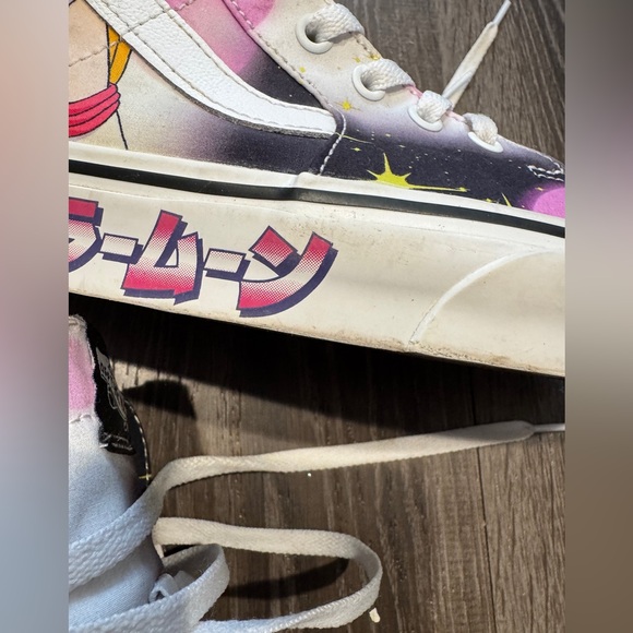 Sailor Moon Vans High Tops Sk8-Hi Pretty Guardian Anime Mens 9.5 Womens 11 - Picture 6 of 10